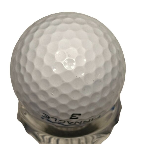 Disney Peter Pan Limited Edition Exception Pinnacle #3 White Golf Ball Collector - Picture 6 of 6